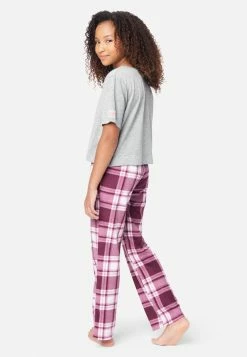 KOMAR Plus Sizes Graphic & Plaid Pajama Set