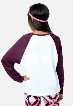 Komar Graphic Raglan & Patterned Pajama Set