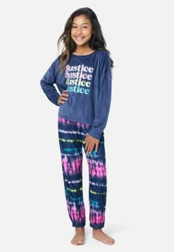 Komar Plus Sizes Graphic & Patterned Pajama Set