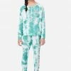 KOMAR Patterned Henley Pajama Set Plus Sizes