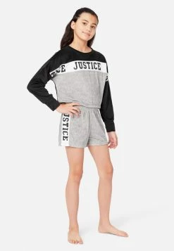 KOMAR Plus Sizes Color Block Fleece Shorts And Pants Pajama Set