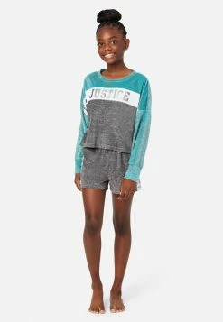 KOMAR Color Block Fleece Shorts And Pants Pajama Set Plus Sizes