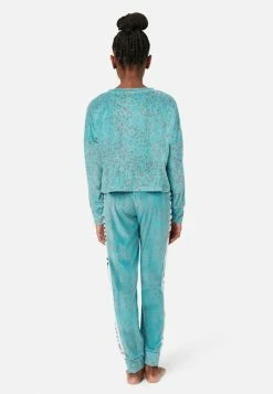 KOMAR Color Block Fleece Shorts And Pants Pajama Set Plus Sizes