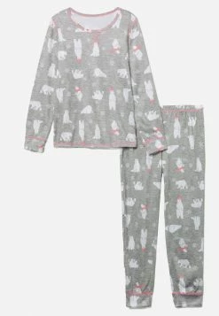 Komar Patterned Raglan Pajama Set Plus Sizes