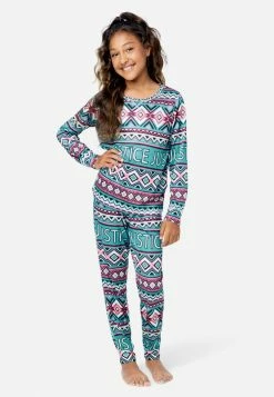 Komar Plus Sizes Patterned Henley Pajama Set