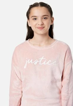 Komar Plus Sizes Plush Patterned Pajama Set