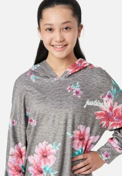 KOMAR Sweatshirt & Shorts Pajama Set Plus Sizes