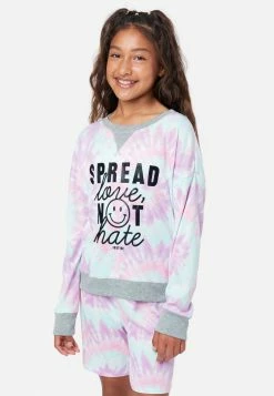 KOMAR Plus Sizes Sleep Short & Socks Set