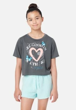 KOMAR Plus Sizes Graphic Faux Sherpa Shorts Pajama Set