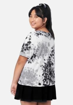 ADJMI Tie-Dye Oversized Tee With Scrunchie 16 ADJMI Tie-Dye Oversized Tee With Scrunchie