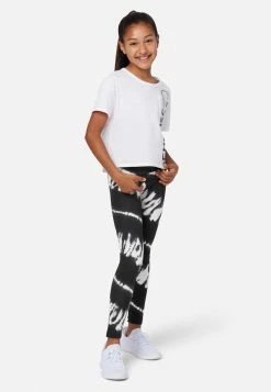 Adjmi Graphic Crop Tee 9 Adjmi Graphic Crop Tee