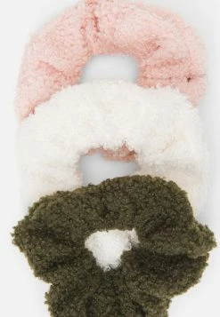 FANTASIA Faux Sherpa Hair Tie Set Bags & Accessories 6 FANTASIA Faux Sherpa Hair Tie Set Bags & Accessories
