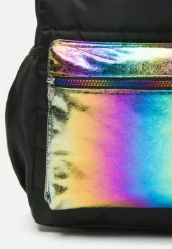 Accessory Innovations Bags & Accessories Quilted Color Block Backpack